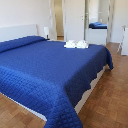 Casa Mare - 250M Dalla Spiaggia Leilighet Vallecrosia Eksteriør bilde